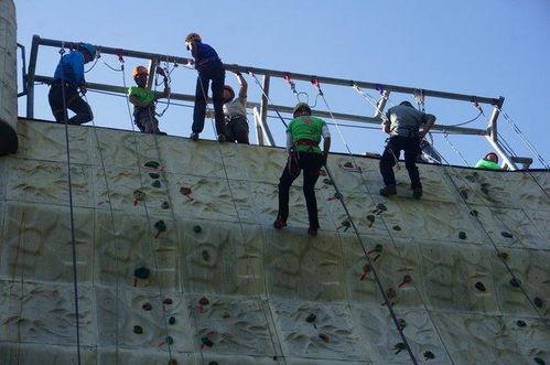 成人攀岩如何入门视频,成人攀岩入门视频攻略