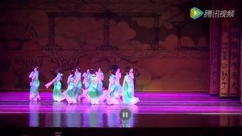 成人傣族伞舞群舞视频,传承千年文化的视觉盛宴