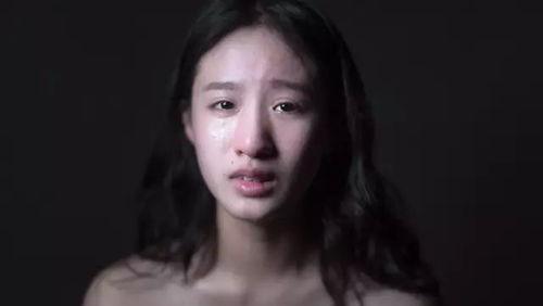 成人独自漫步视频,成人独自行走的心灵之旅
